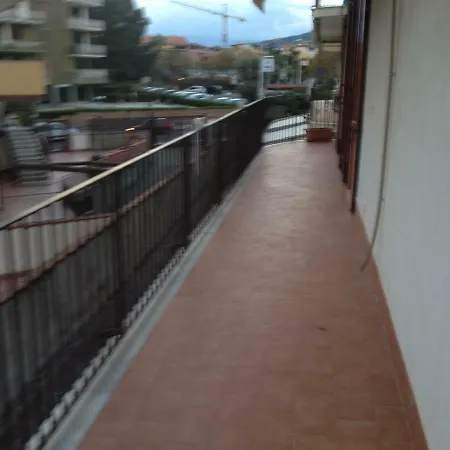 Recanati Daire Giardini Naxos